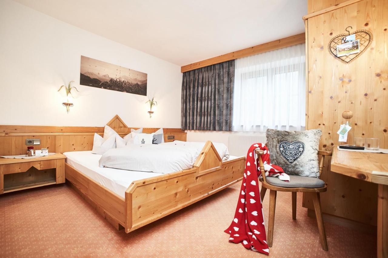 Ferienhaus Kirchplatzl Leutasch Esterno foto