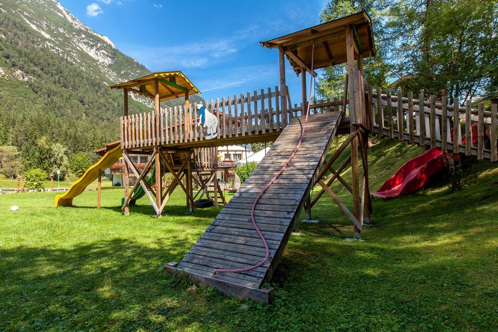 Ferienhaus Kirchplatzl Leutasch Esterno foto